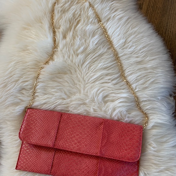 Vegan leather clutch - Picture 4 of 6